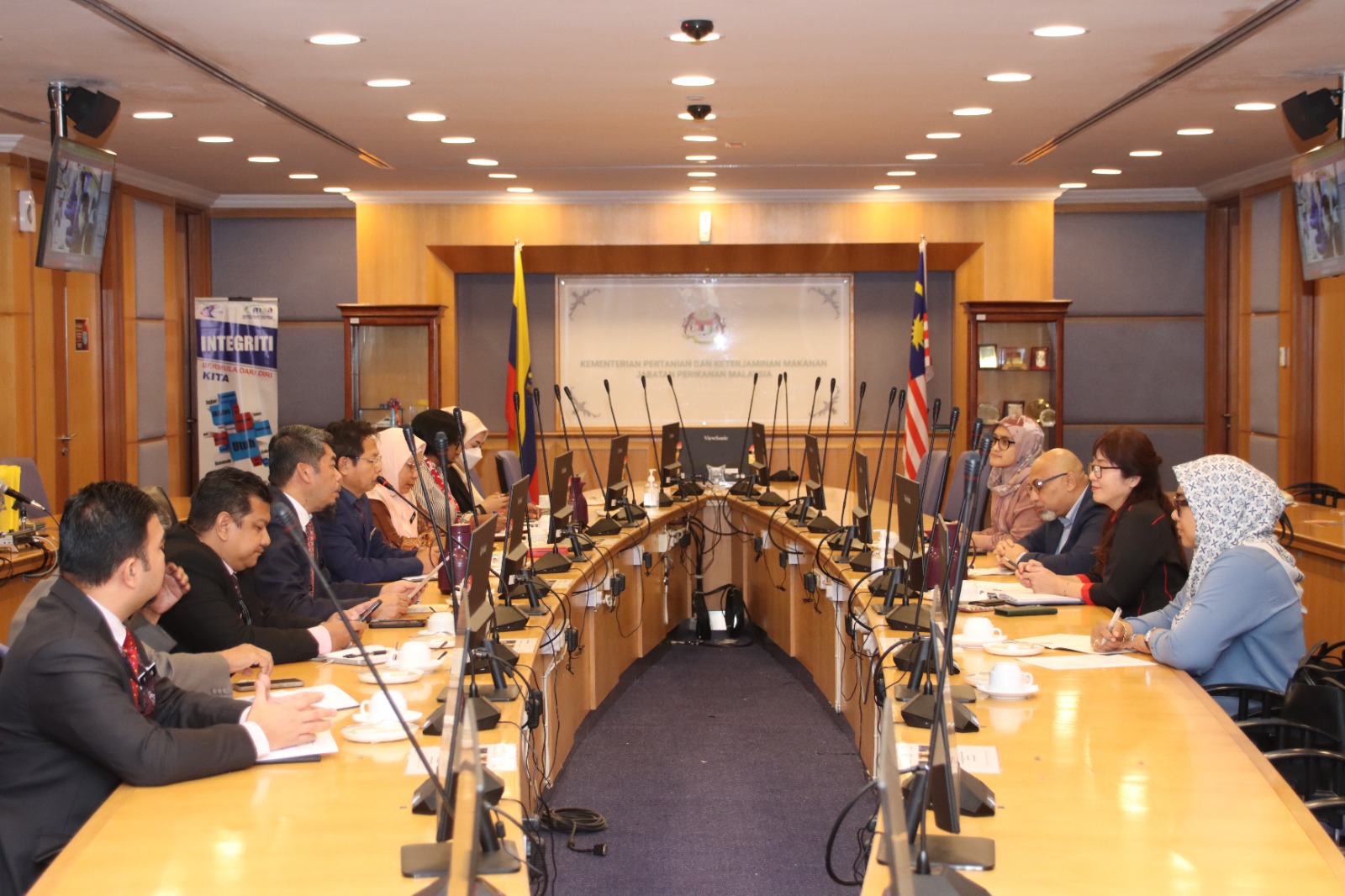 Jabatan Perikanan Malaysia telah menerima kunjungan hormat daripada delegasi Pusat Penyelidikan Dasar (CPR), Universiti Sains Malaysia